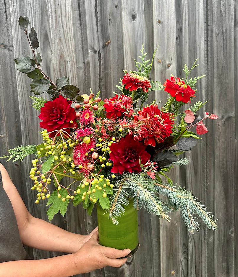 Christmas Spirit Regular Arrangement